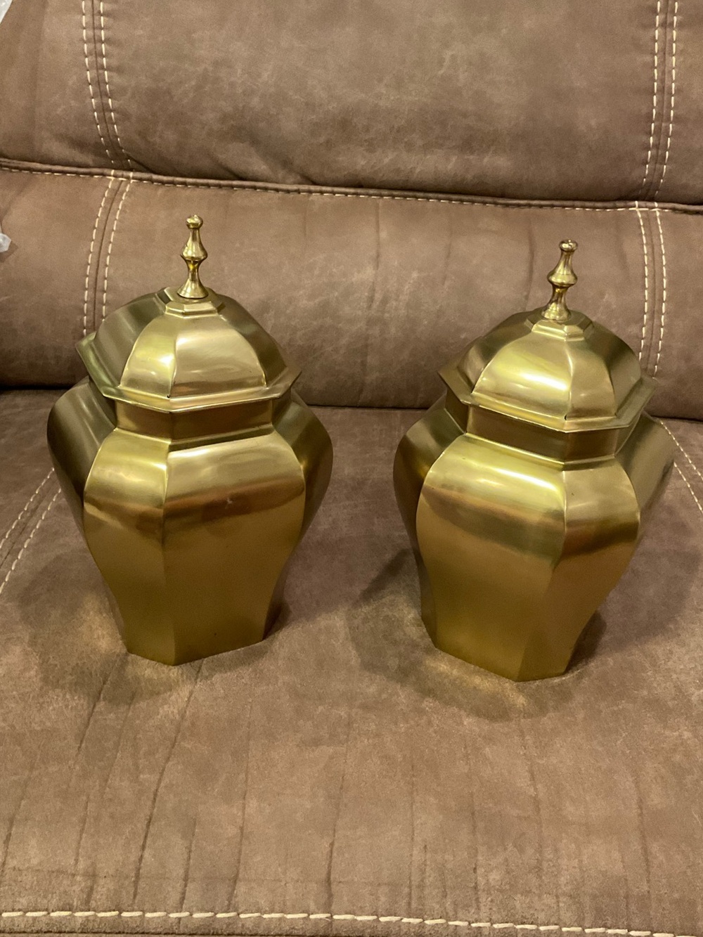 Vintage Brass Urns Ginger Jars with Lids